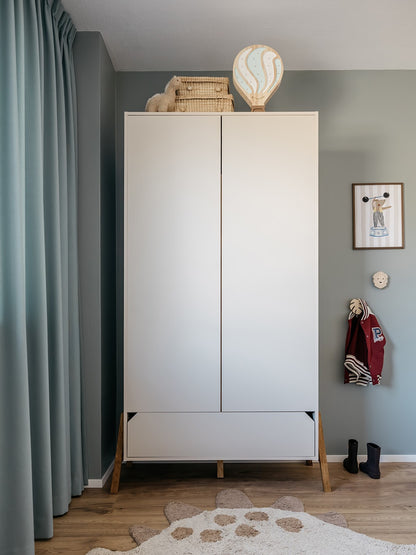 Lotta Latte 2-türiger Kleiderschrank