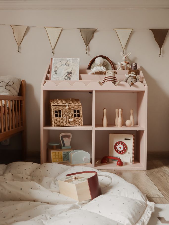 Regał Montessori Book Nook vintage rose– regał dziecięcy na książki i zabawki