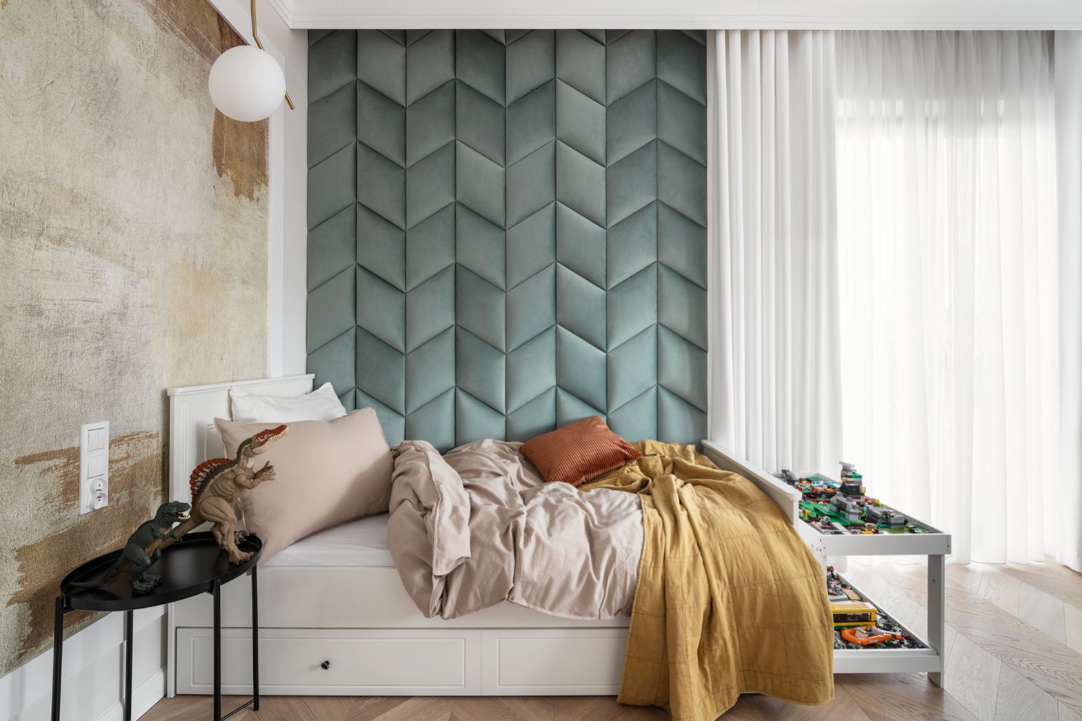 Ines elegantes weißes Bett 90x200 mit Schublade