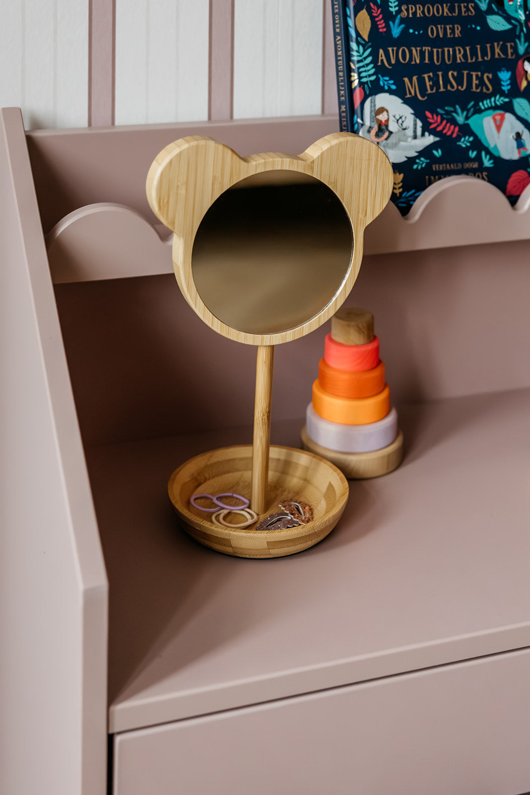 Biurko Montessori Book Nook vintage rose – kompaktowe biurko dla dzieci