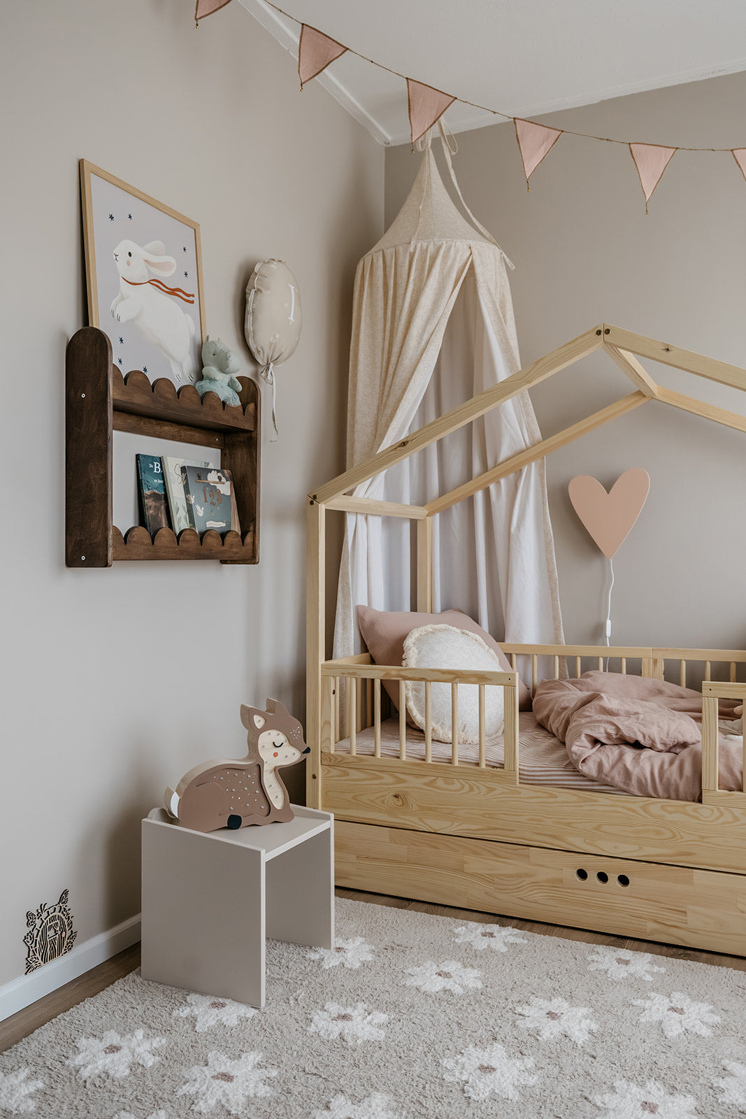 Musselgirlande gold-beige