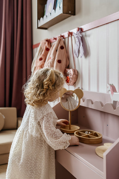 Biurko Montessori Book Nook vintage rose – kompaktowe biurko dla dzieci