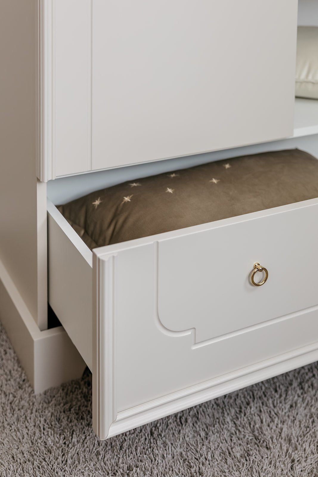 Royal Latte Kleiderschrank 2-türig