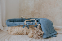 Meeko - Geflochtener Moseskorb mit Matratze