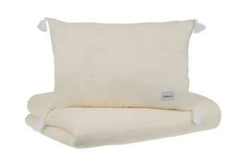 Cushion and bedspread set milk