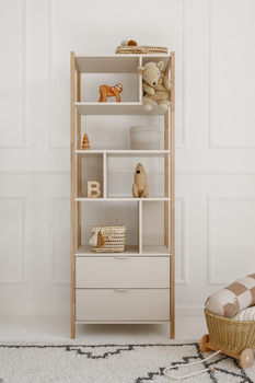 Versa Tall Regal – modernes hohes Regal für Kinder- und Jugendzimmer