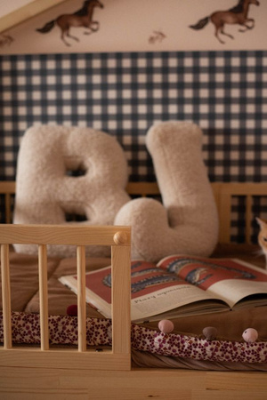 Dream Nest pine Hausbett 80x160 mit zwei Schutzbarrieren