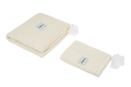 Cushion and bedspread set milk