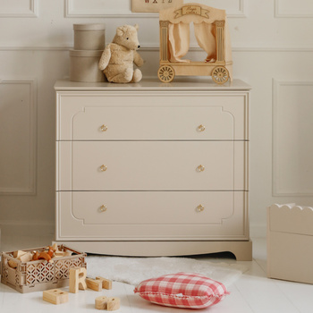 Royal latte 3-drawer chest