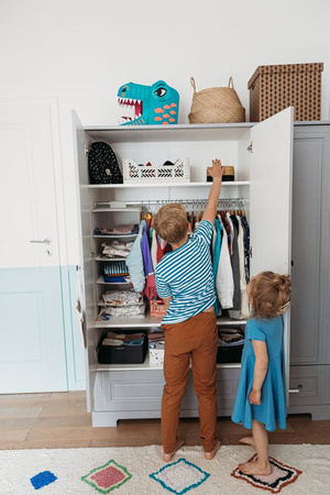 Ines neutral gray 3-door wardrobe