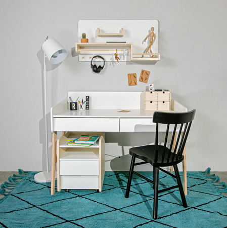 So sixty Schrank auf Rädern