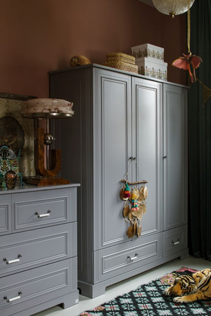 Ines neutral gray 3-door wardrobe