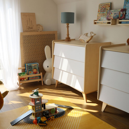 So sixty 3-drawer chest