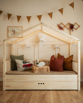 Dream nest pine house bed 80x160 along with two safety rails and a drawer